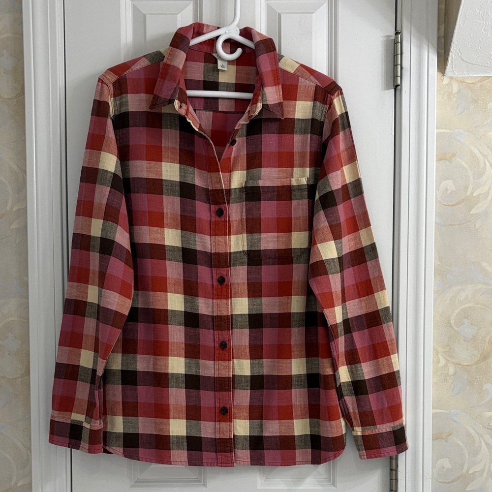 LLBean Classic Cotton Flannel Plaid Shirt in Shades of Red, Pink, Black & Cream